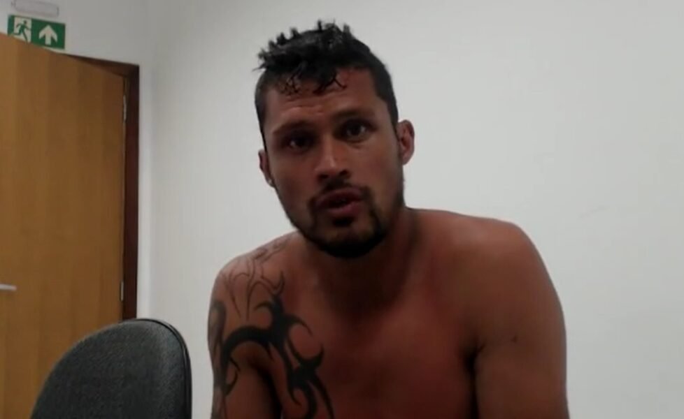 Serial killer de homens gays é preso em pensão, diz polícia