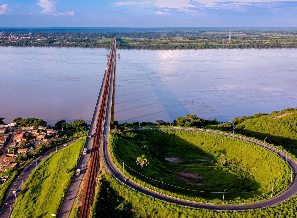 Dupla do tráfico “cai” na cabeceira da ponte sobre o Rio Tocantins