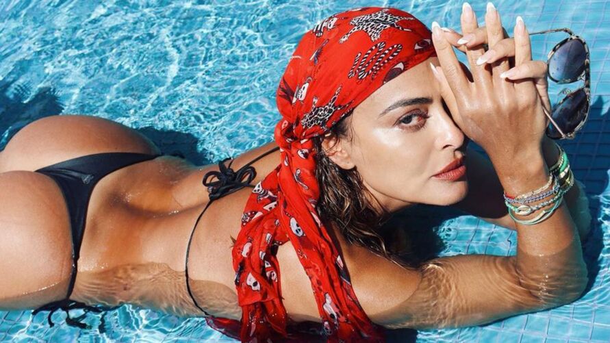 Juliana Paes sentiu pênis de ator em cena: “tapinha na coxa”