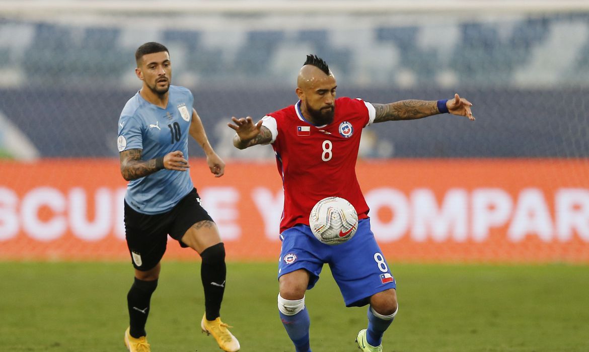 Chile e Uruguai empatam em 1 a 1 pela Copa América