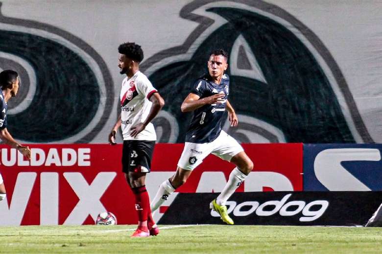 Atacante do Remo entra na seleção da rodada da Série B