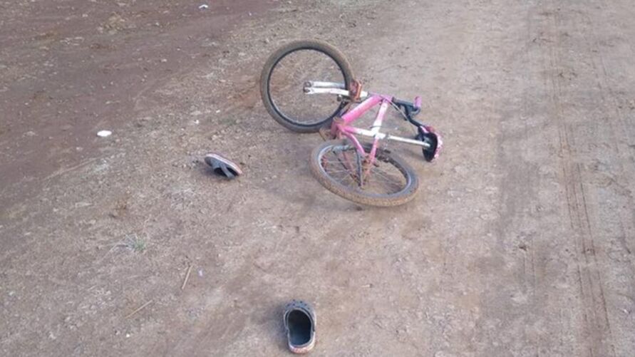 Menina de 10 anos é atacada a pauladas por vizinho