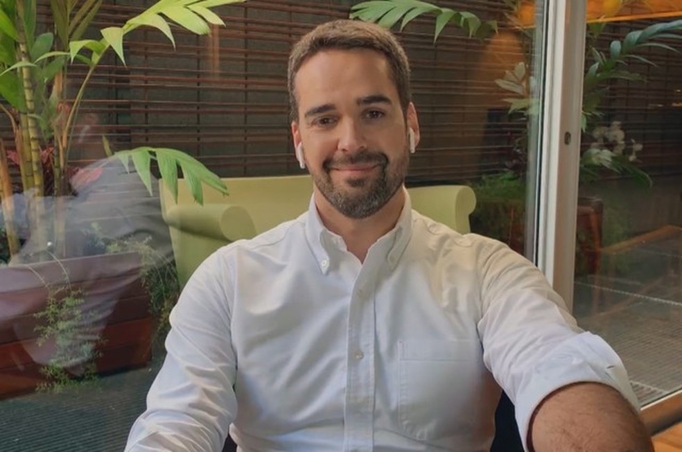 Eduardo Leite agradece apoio após falar sobre homossexualidade em entrevista