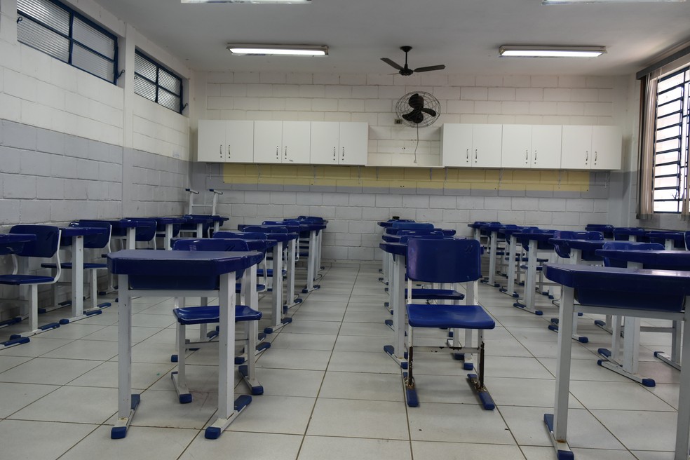 Sem 2ª dose da vacina, professores se recusam a retornar para escolas no Pará