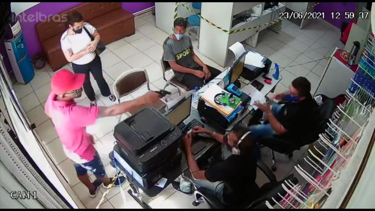 Polícia Civil prende investigado por roubo de joias e celulares em Marabá