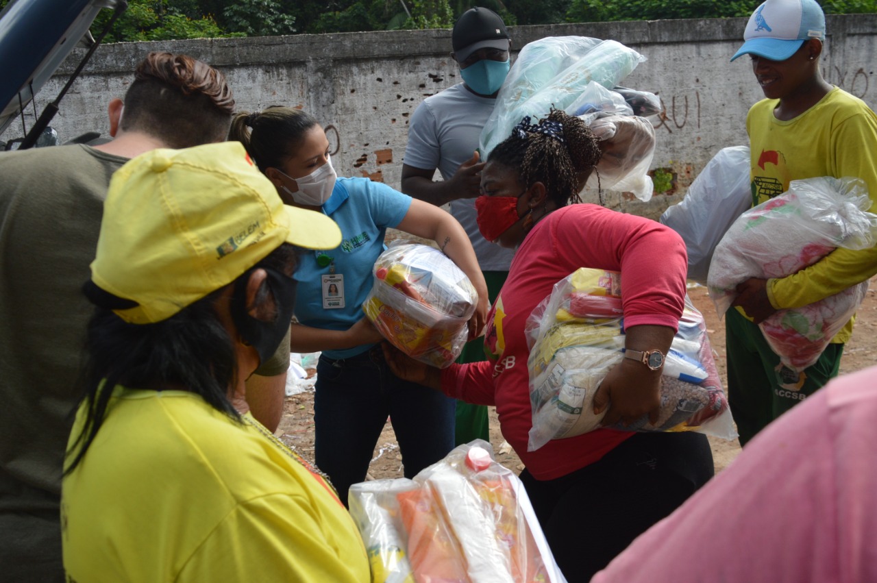 Hospital Metropolitano arrecada donativos para famílias carentes