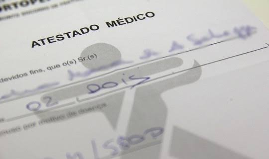 Polícia investiga suspeito de falsificar centenas de atestados e receitas médicas