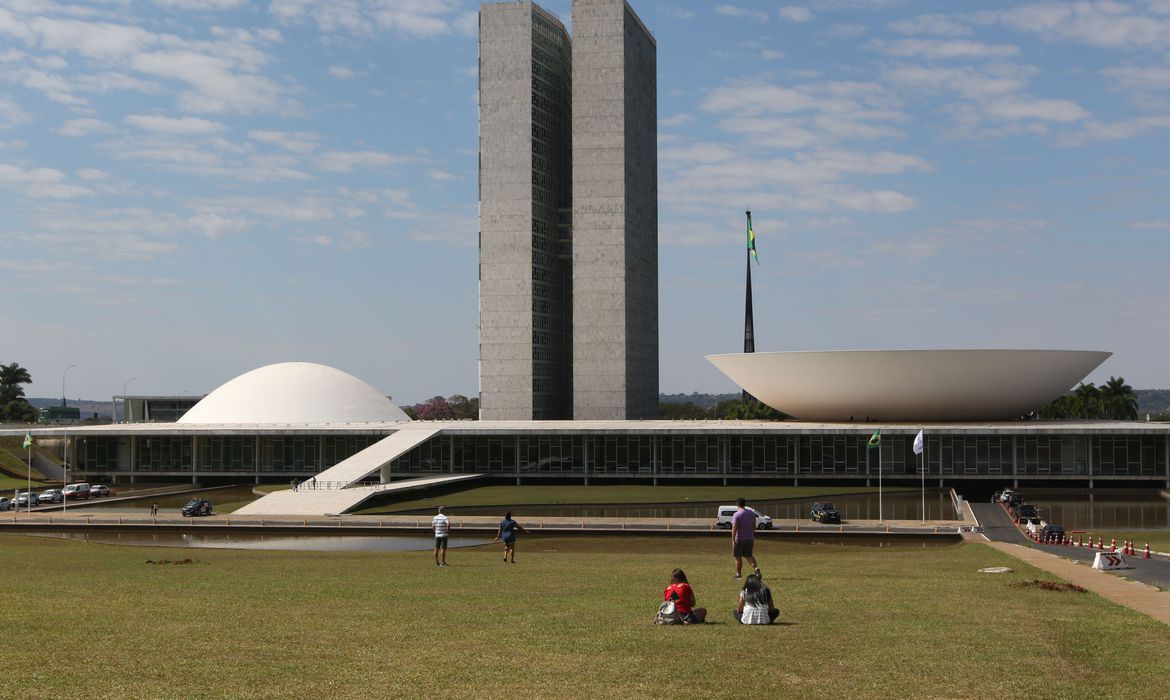 Câmara aprova projeto sobre regularização fundiária