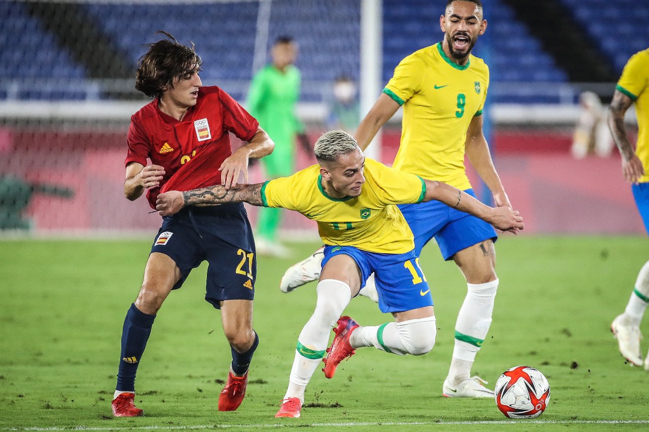 Brasil derrota a Espanha e conquista o bi olímpico no futebol