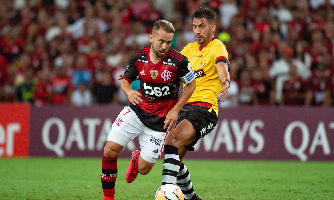 Flamengo e Barcelona buscam vaga na final da Libertadores