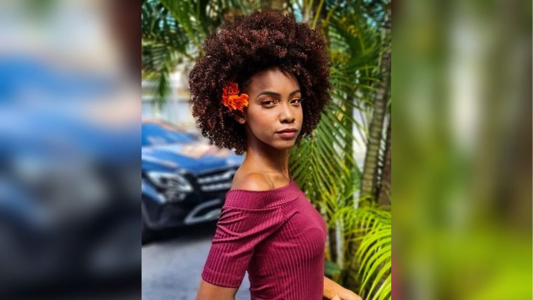 Modelo é assassinada a facadas pelo ex-namorado na Cidade Nova