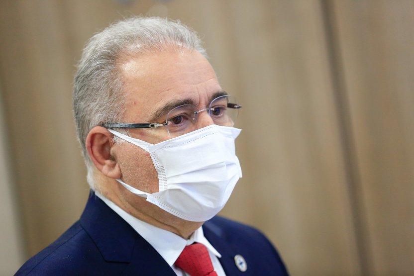 Marcelo Queiroga, ministro da Saúde, testa positivo para covid-19