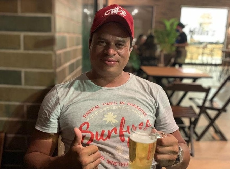 Confusão em bar termina com morte de instrutor de autoescola