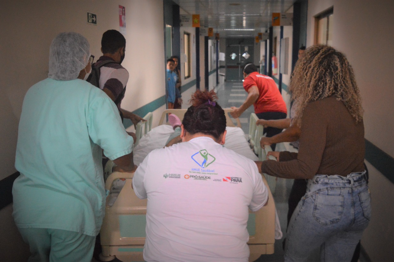 Hospital paraense realiza simulação de incêndio e abandono de área