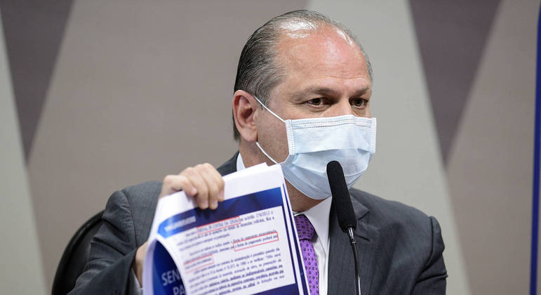 Batalha jurídica de Ricardo Barros na CPI da Covid trava investigações
