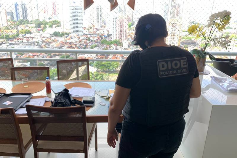 Polícia Civil prende suspeita de aplicar golpes em compra de aeronaves no Pará