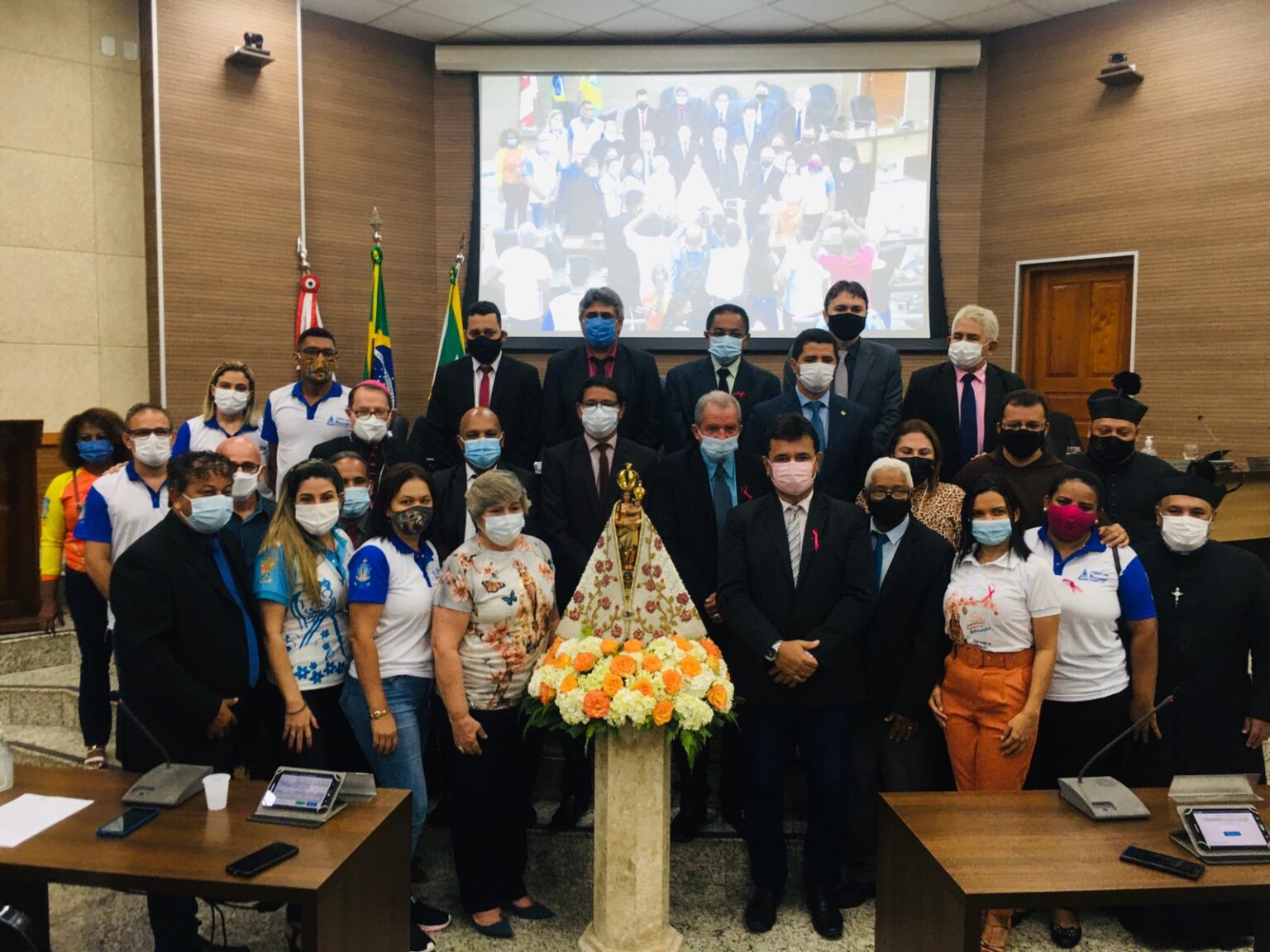 Imagem peregrina visita Câmara e Semed durante a manhã em Marabá