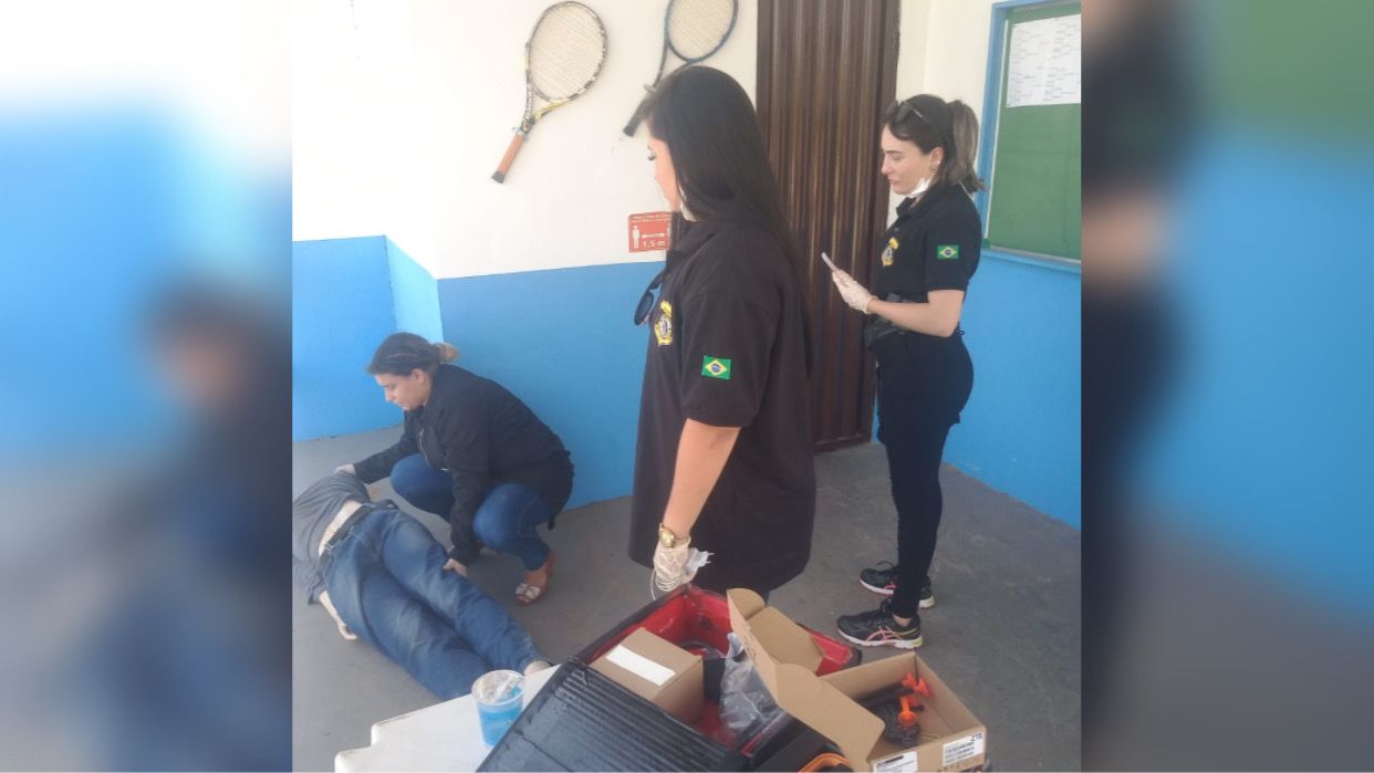 Alunos simulam investigação criminal no Círculo Militar de Marabá