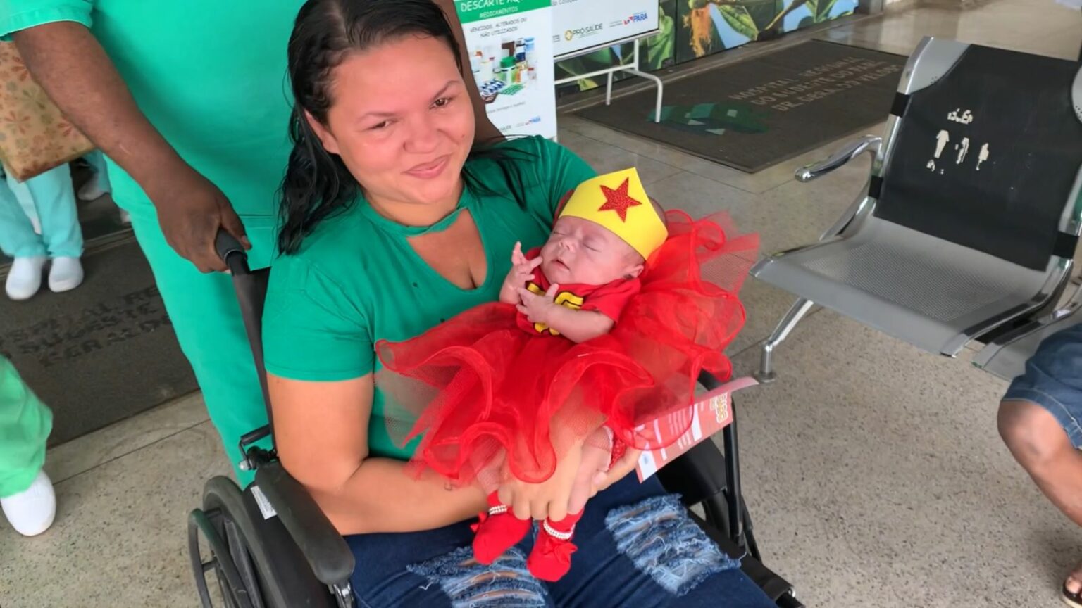 Bebê recebe alta após cinco meses de internação no Regional de Marabá