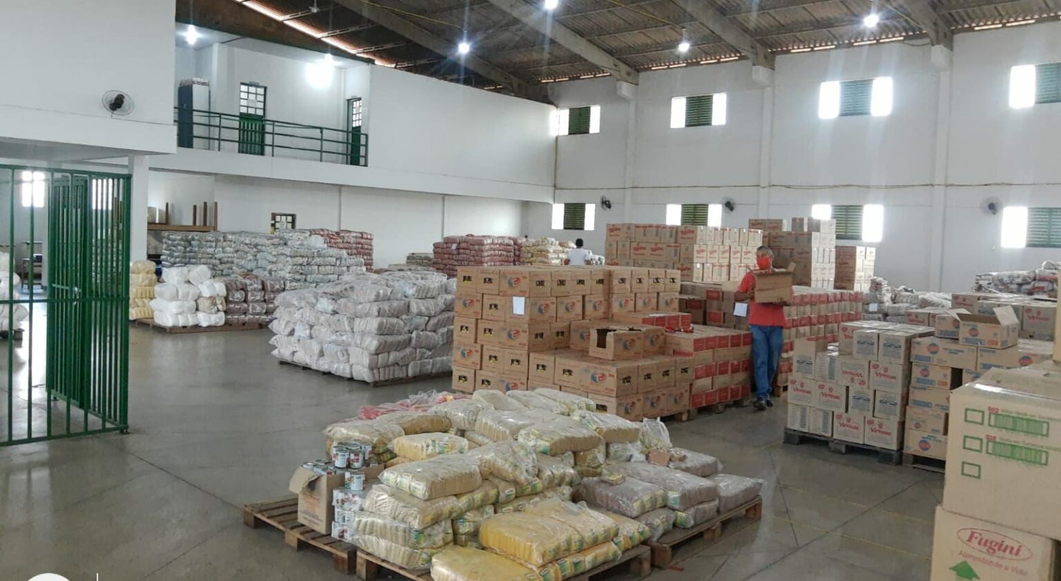 Prefeitura de Marabá nega distribuição de arroz estragado para merenda escolar