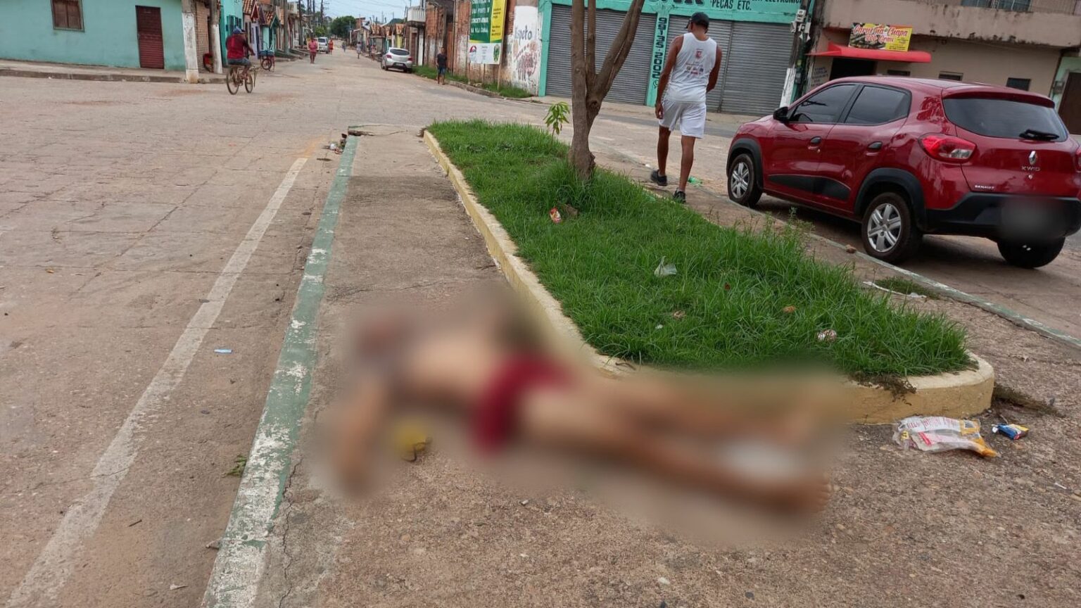 Moradores acordam com surpresa macabra na entrada da “Vila do Rato”
