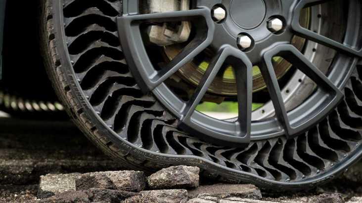 Sem ar e sem furos: os pneus do futuro estão chegando ao mercado