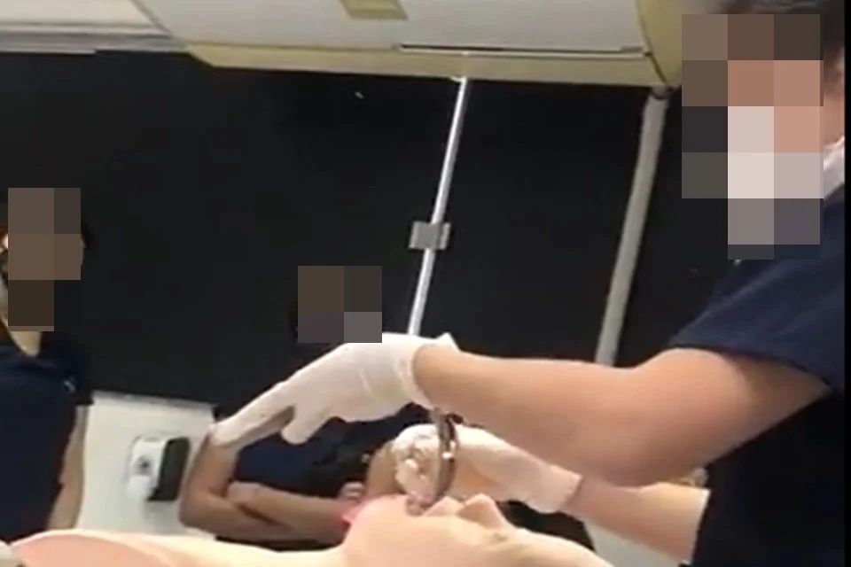 Professor de medicina intimida aluna: “Quando for estuprada vai ser no seco?”