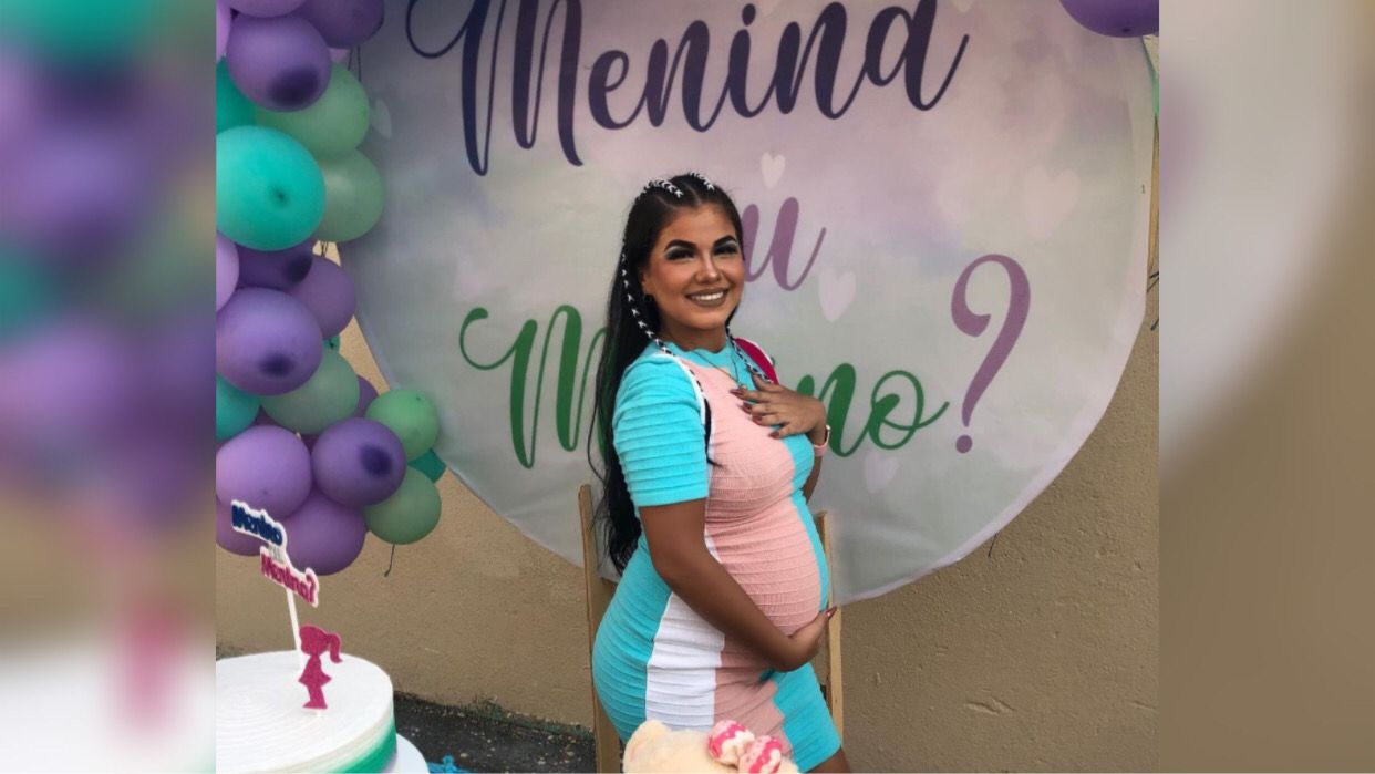 Bebê morre na barriga da mãe após acidente no semáforo da Folha 33