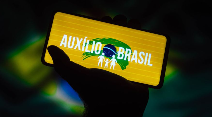 Caixa confirma Auxílio Brasil nas datas do Bolsa Família