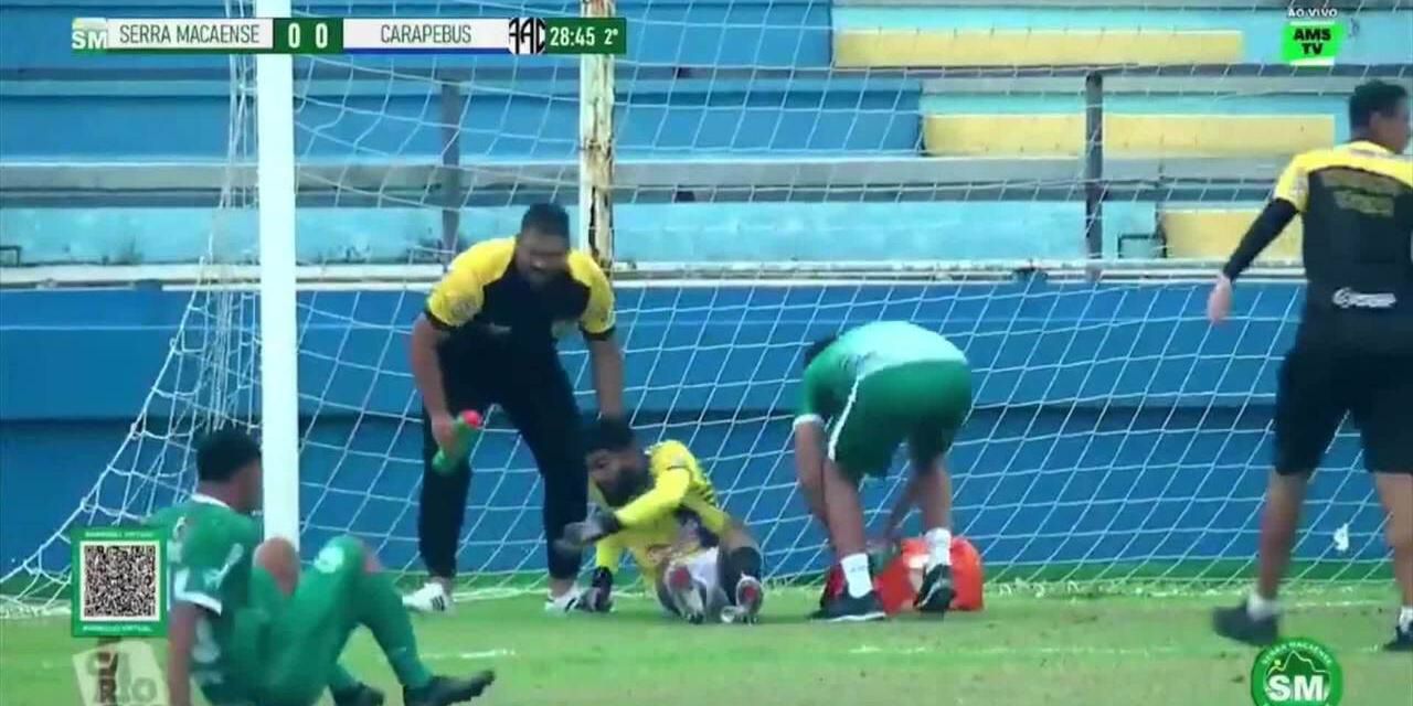 Tiroteio interrompe partida de futebol e causa correria entre jogadores