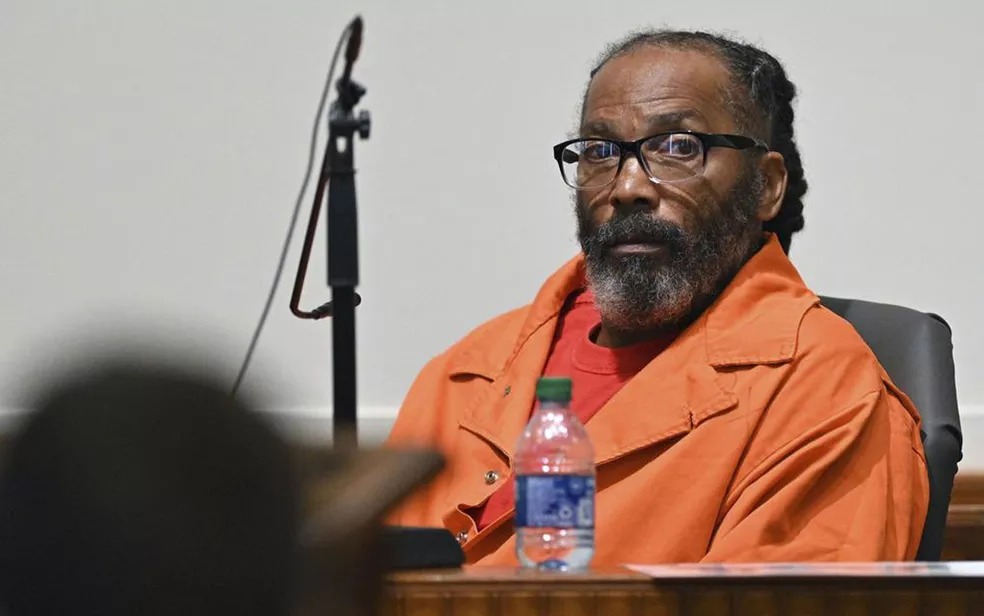 Homem acusado de triplo homicídio é inocentado após 40 anos na prisão