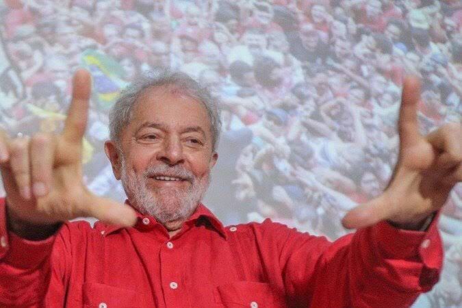 Lula seria eleito presidente em 1º turno, diz pesquisa