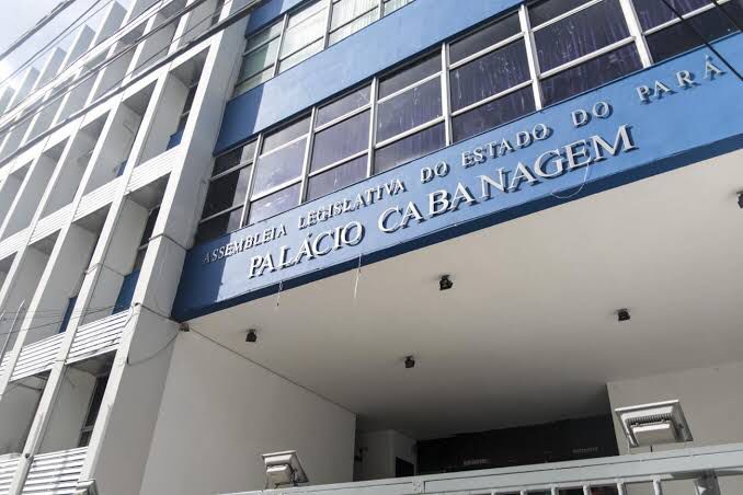 Alepa aprova desconto no salário de militares inativos do Pará