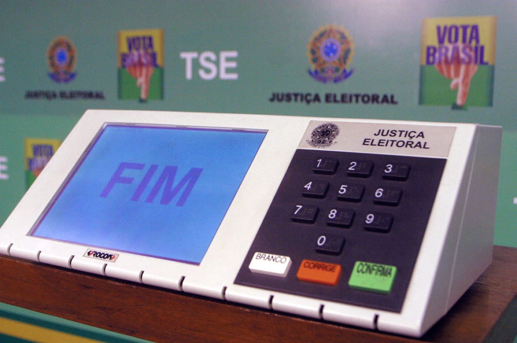 Conheça os novos recursos das urnas eletrônicas para a eleição de 2022