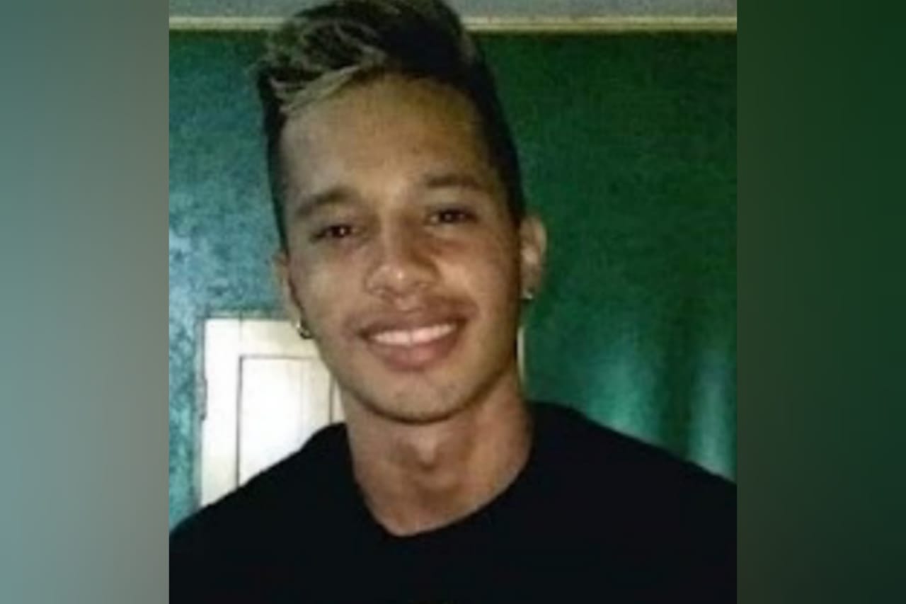 Dupla em moto executa jovem a tiros no interior do Pará