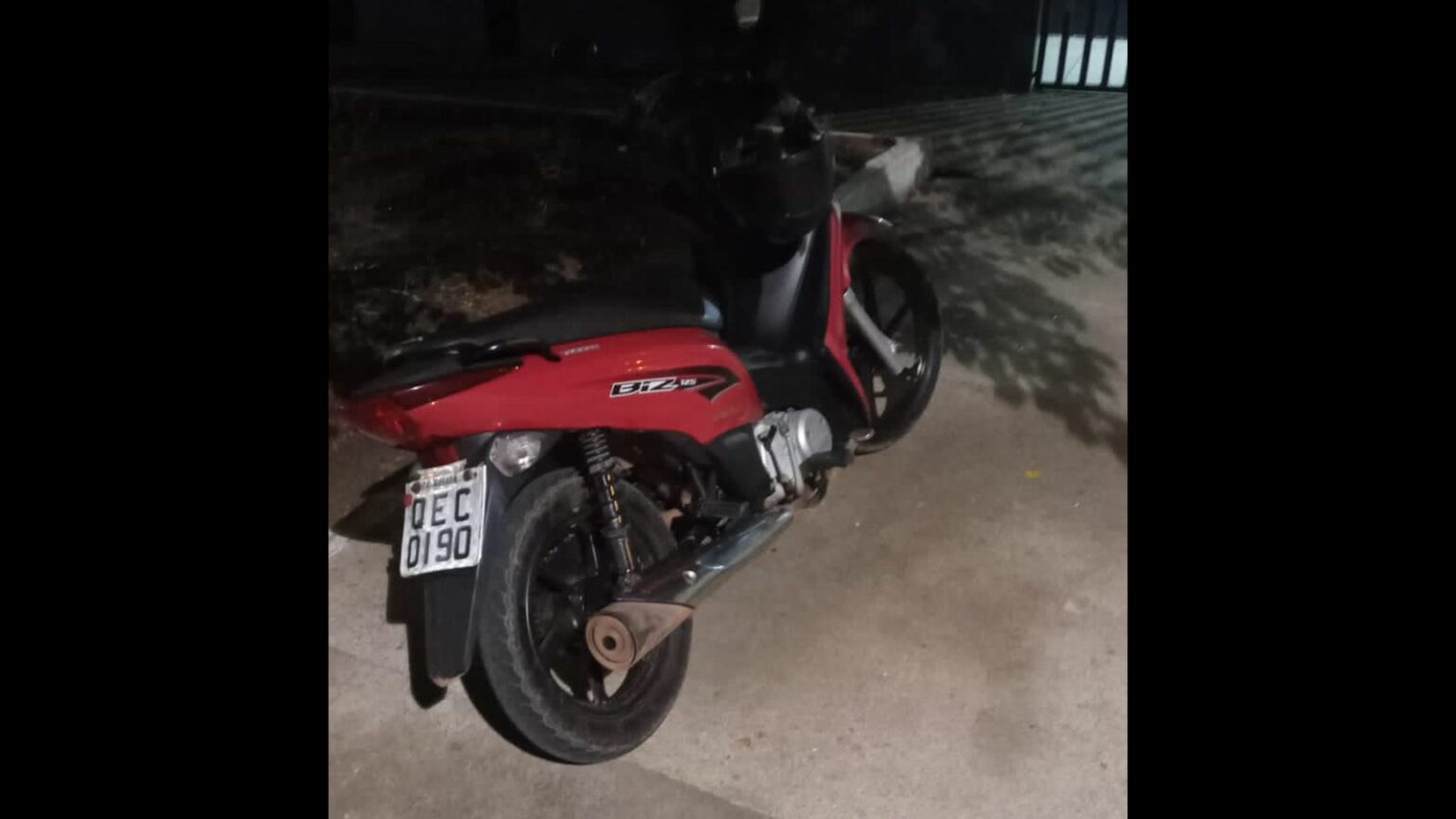 Homem é flagrado com moto roubada em pizzaria na Cidade Nova