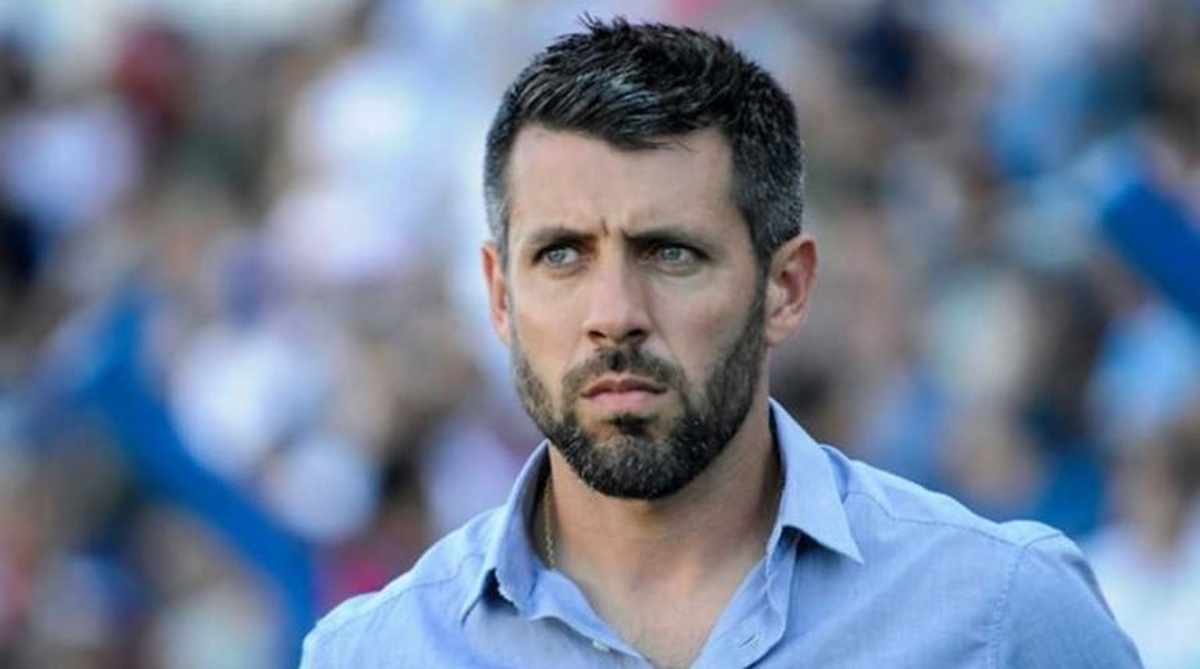 Cruzeiro acerta com o técnico uruguaio Paulo Pezzolano