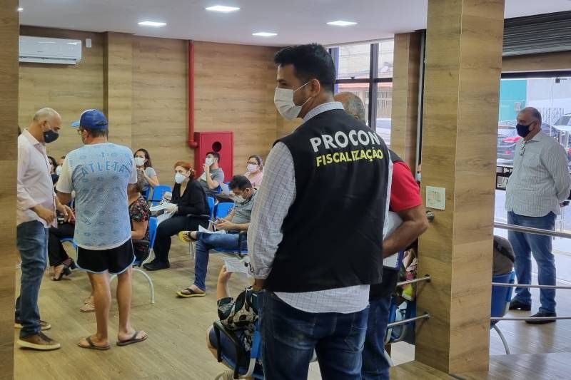 Procon fiscaliza preços de testes de covid-19 em laboratórios no Pará