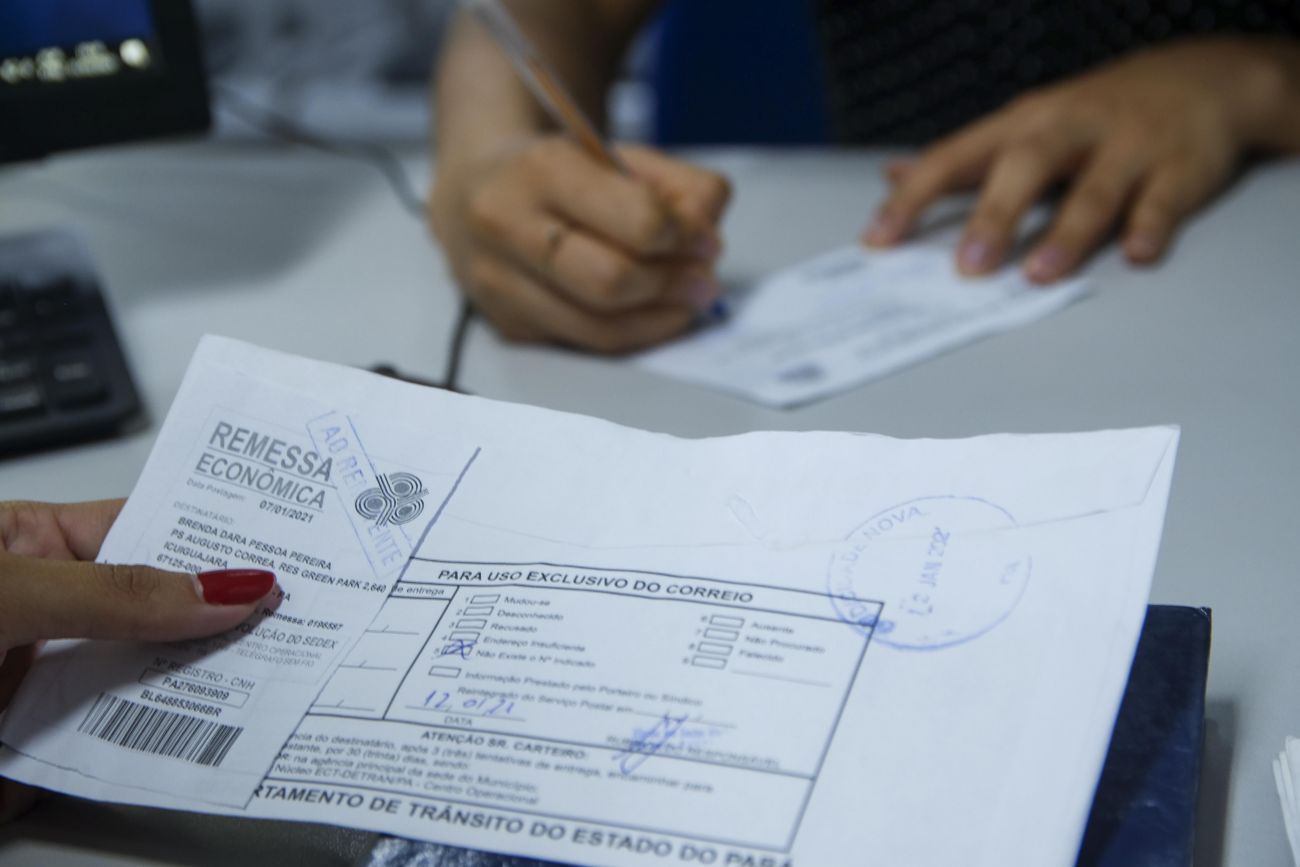 Detran retoma prazos para regularização de carteiras de habilitação e veículos