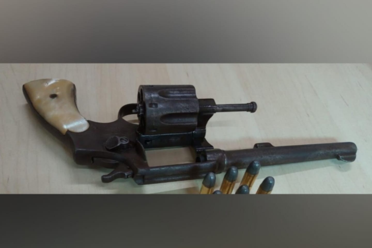 PM apreende arma e munições sem dono no interior do Pará