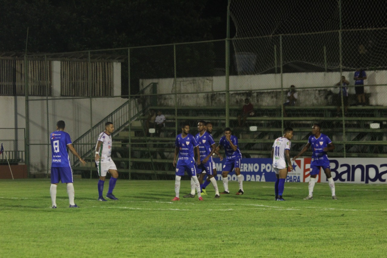 Águia e Independente empatam sem gols no Zinho Oliveira
