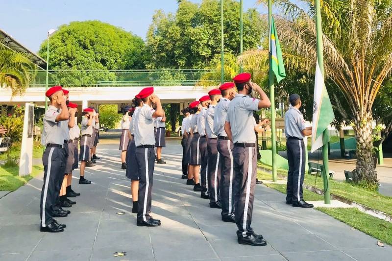 Alunos de colégio com supervisão militar são destaque no Enem em Marabá