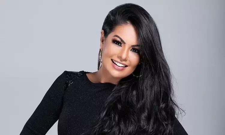Paulinha, cantora da banda Calcinha Preta, é internada na UTI