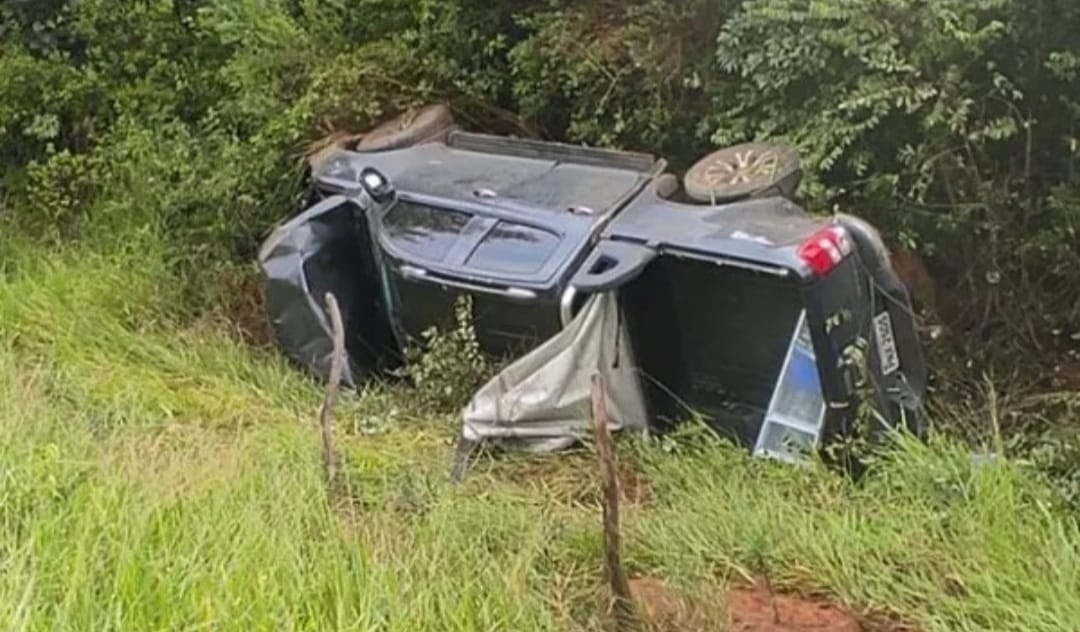 É falsa notícia sobre acidente com mortes na BR-153