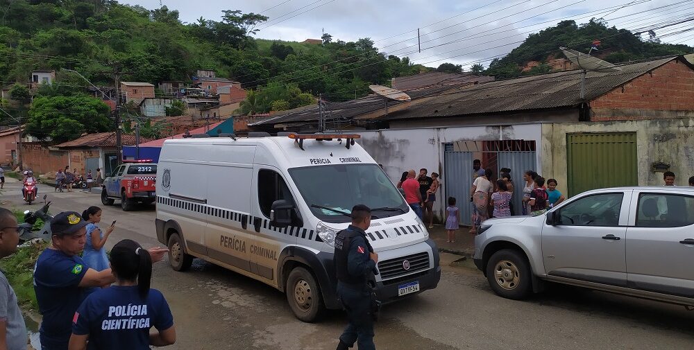 Mulher com deficiência mental é suspeita de matar irmã a facadas em Parauapebas