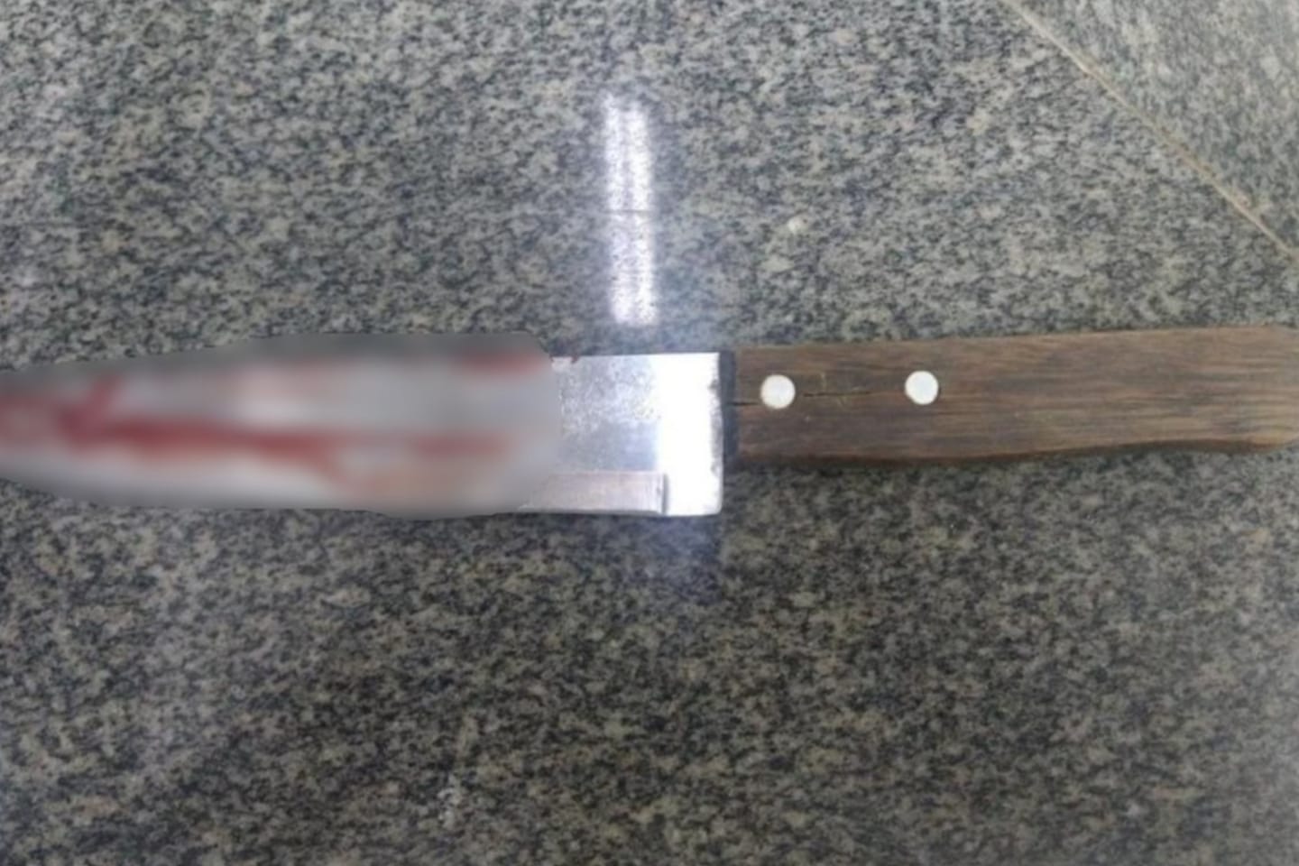 Mulher esfaqueia tio e alega legítima defesa no oeste do Pará