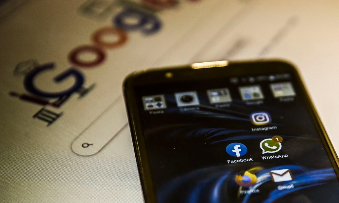 Banco do Brasil enviará informe do Imposto de Renda pelo WhatsApp