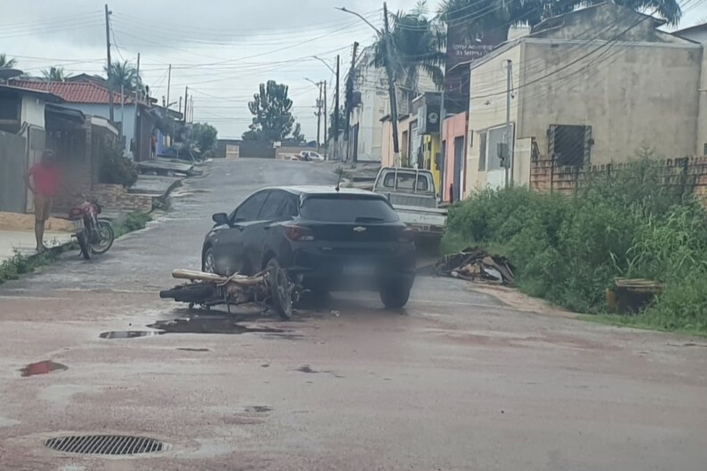 Colisão entre carro e moto deixa uma pessoa ferida no sudoeste do Pará