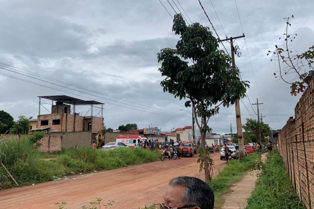 Dupla de assaltantes faz família refém e morre em confronto com a PM no Pará