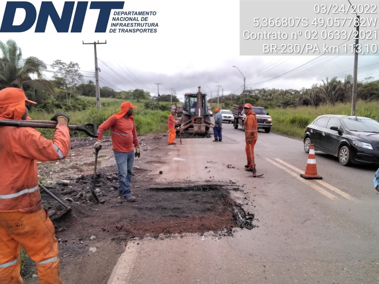 Força-tarefa inicia recuperação de trecho esburacado da BR-230 em Marabá